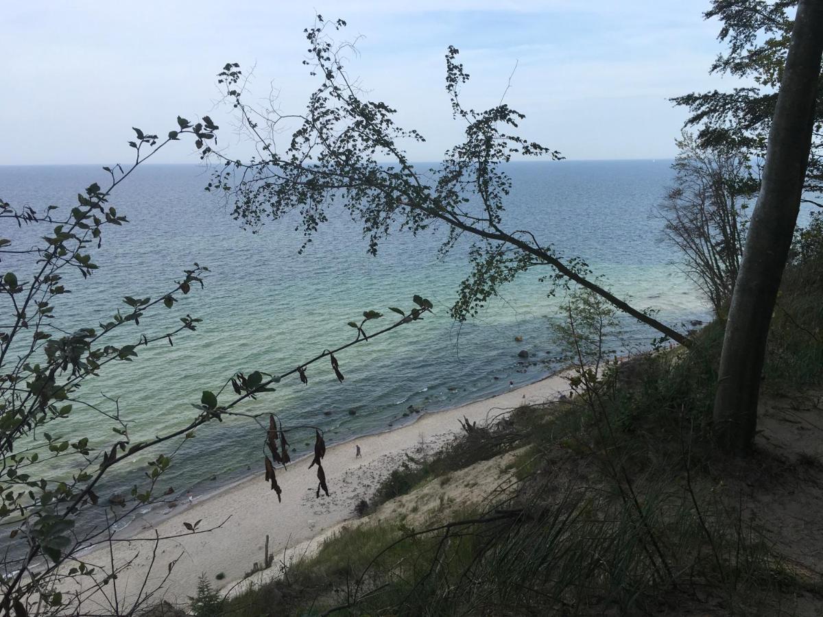 Strandwohnungen Sellin Bagian luar foto